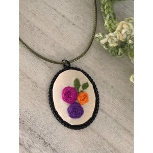 Rose Floral Applique Pendant Embroidery Necklace